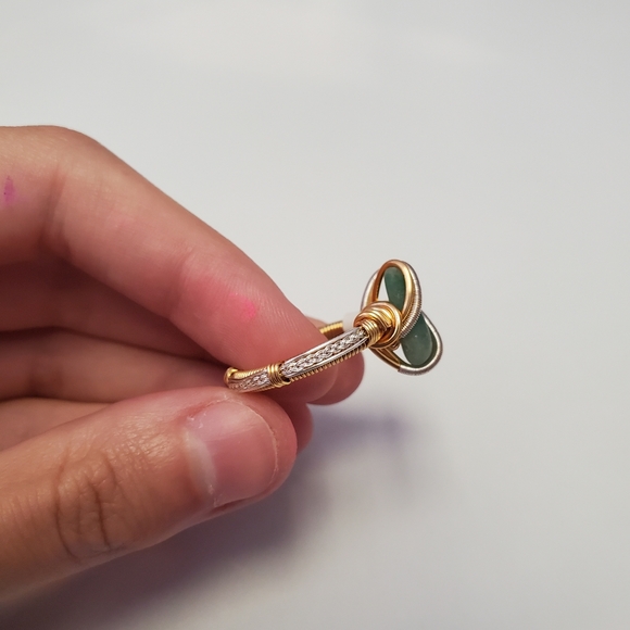 "Lucky Green" Green aventurine Handmade Wire Wrap Ring Size 9 - Picture 6 of 7